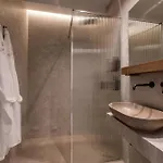 Aparthotel Karavel - Old Town Boutique 4*