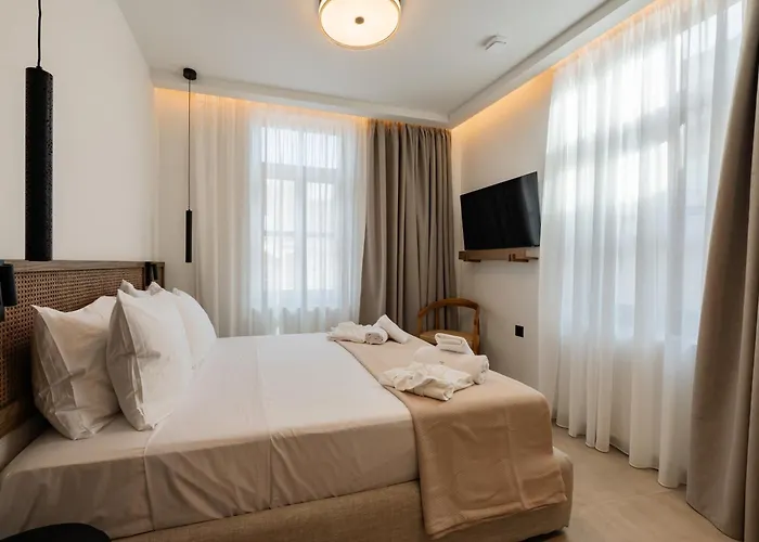 Aparthotel Karavel - Old Town Boutique Rhodes City