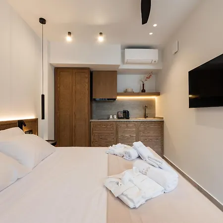 Karavel - Old Town Boutique Rhodes City