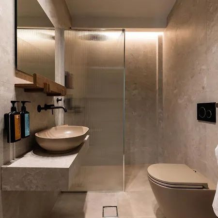 Karavel - Old Town Boutique Apart Otel